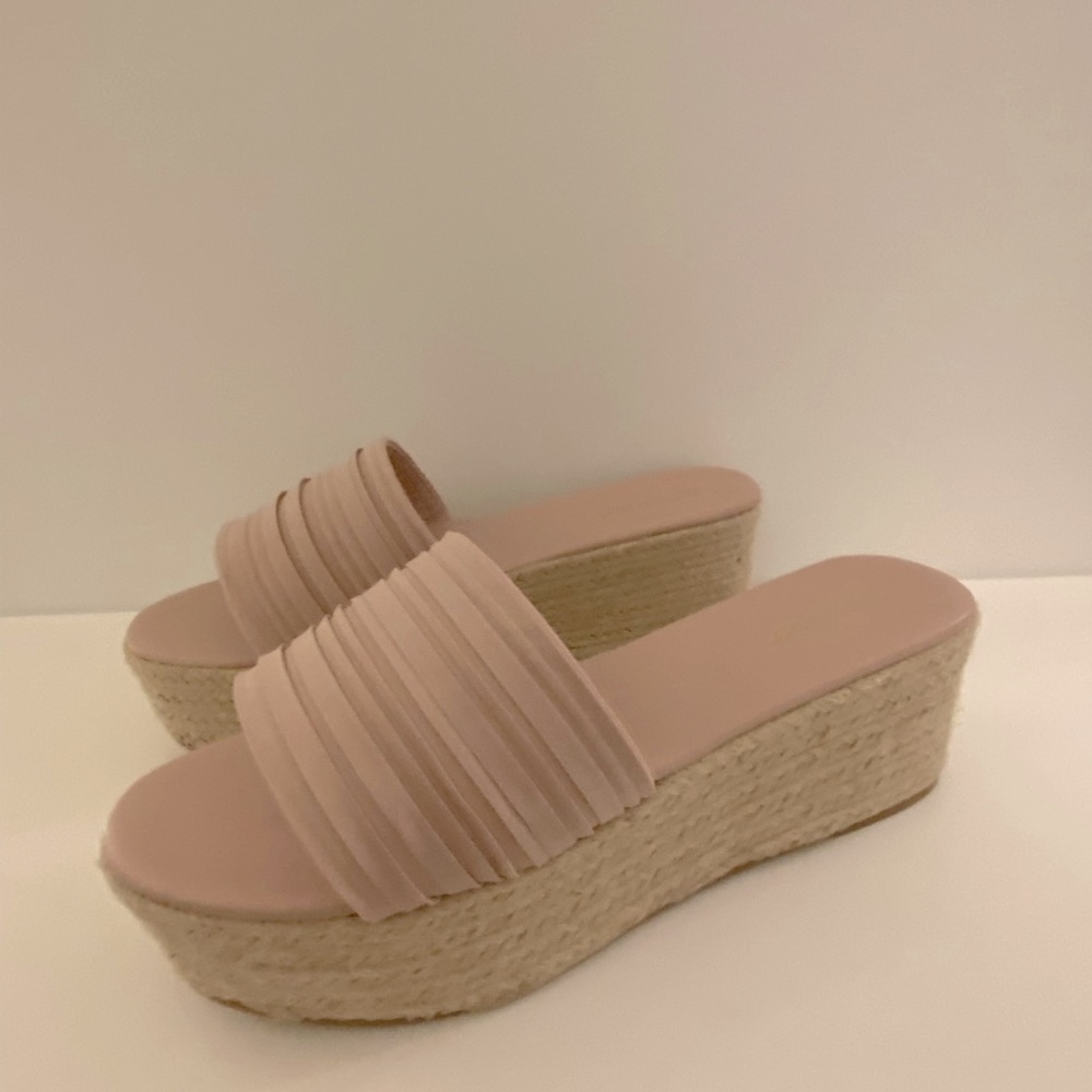 Platform Sandals - Picture 2 of 7